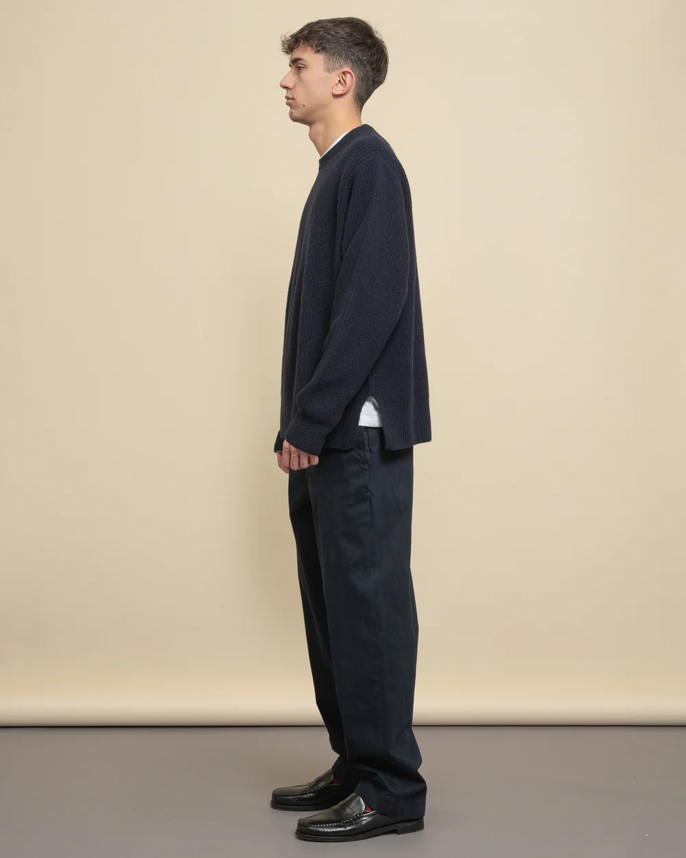 collective-maglia-girocollo-inglese-lana-navy-um07151m2mf0069000816_001_6add921c-7f6d-4ebf-ac4d-31a030cd420b